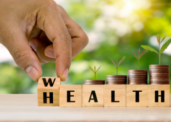 one in five, 20%, lower-earning, UK, employees, £30,000, employer, financial wellbeing, earning less, overseas employees