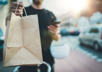 Half of gig economy workers do not earn minimum wage