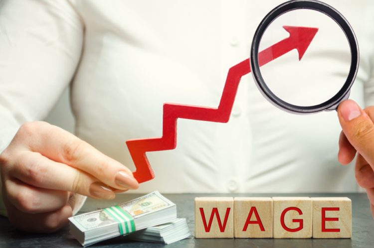 Richardsons becomes living wage employer