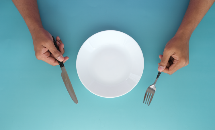 Employers, low-earning, staff, JRF, report, households, skip, reduce, meals, low-earners