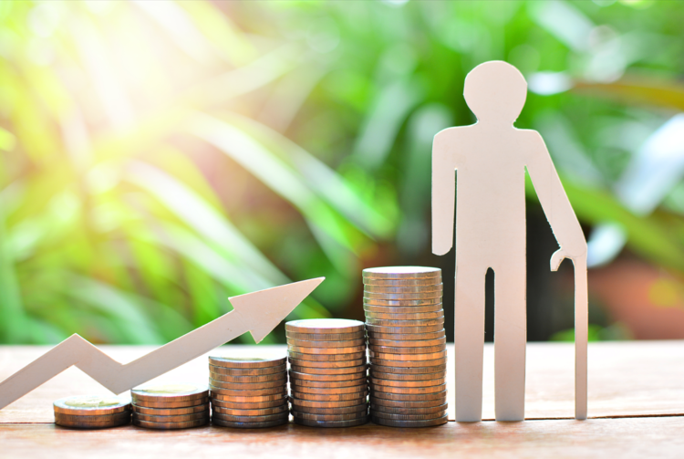 adults, working, beyond, state pension age, claiming, afford, retire