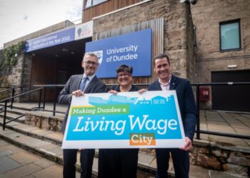 University of Dundee gains living wage accreditation