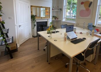 Lem-uhn allows employees to work from anywhere