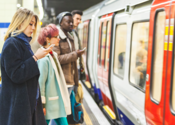 Commute, work travel, return to office, mandates, home working, remote working