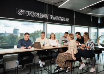 Revolut office, Karma, culture, bonus, employer, employees, risk, performance, regulation