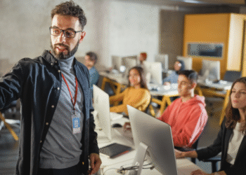 AI, cyber, robots, quantum, computing, security, skills, training, development, learning, growth, economy, upskill, train