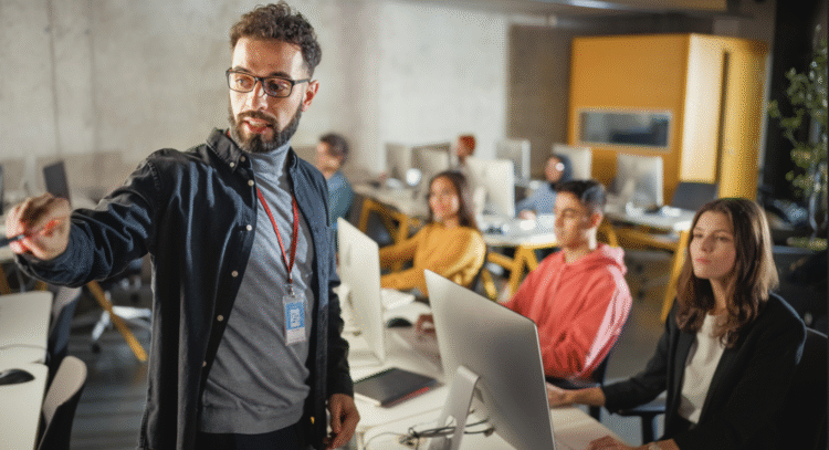 AI, cyber, robots, quantum, computing, security, skills, training, development, learning, growth, economy, upskill, train