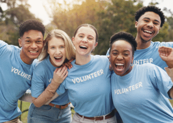 Volunteer, workplace, volunteering, perk, benefit, personal-growth, ESG